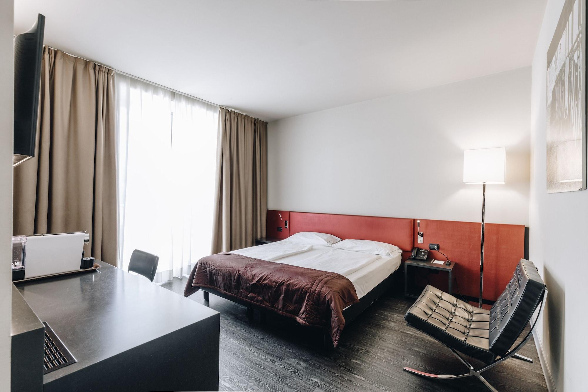 Hotel Continental Cremona Dış mekan fotoğraf