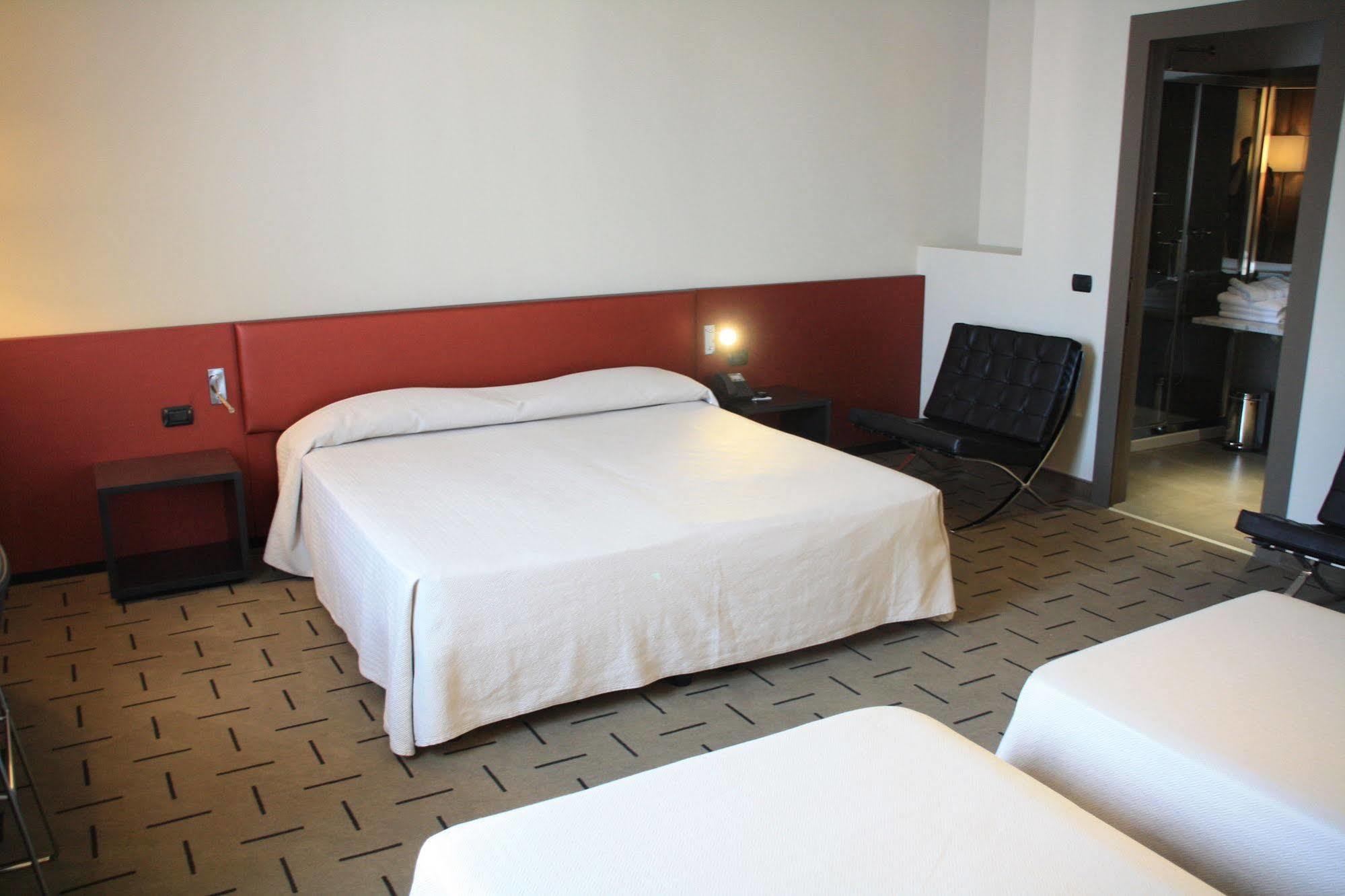 Hotel Continental Cremona Dış mekan fotoğraf